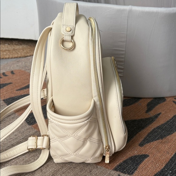 Itzy Ritzy Quilted Cream Backpack - Picture 4 of 7